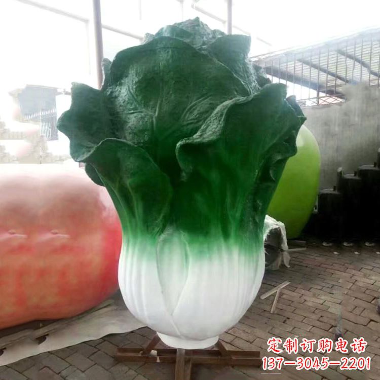 聊城绿色白菜雕塑,传递健康生活的美好