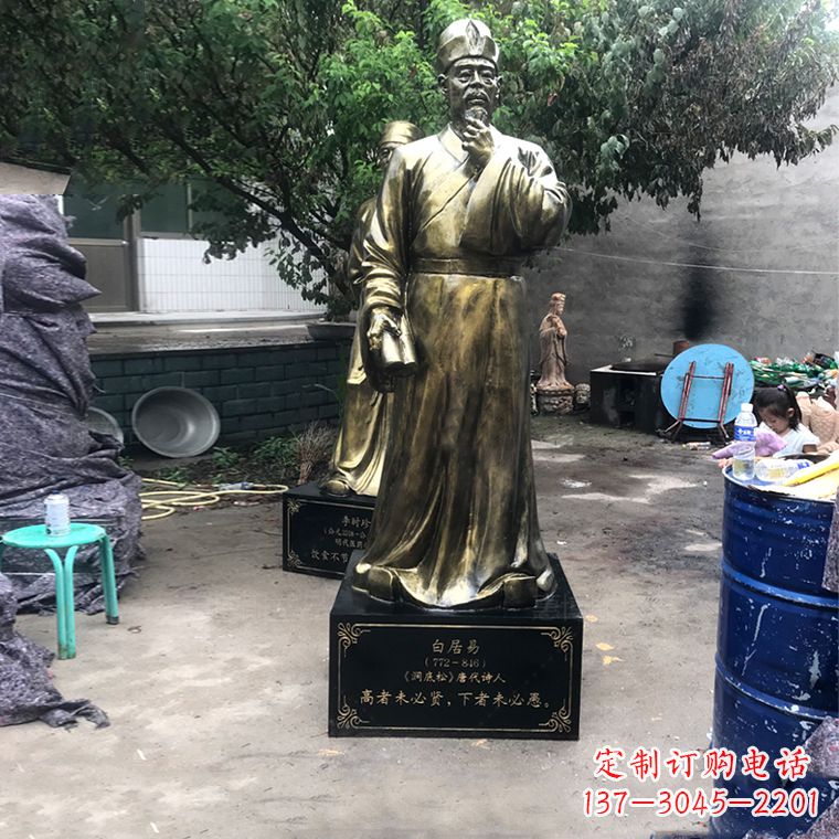 聊城白居易仿铜雕像经典中国古代诗人的艺术再现