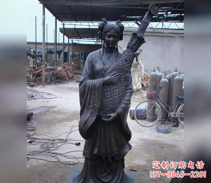 聊城“爱与梦想——女性雕塑”
