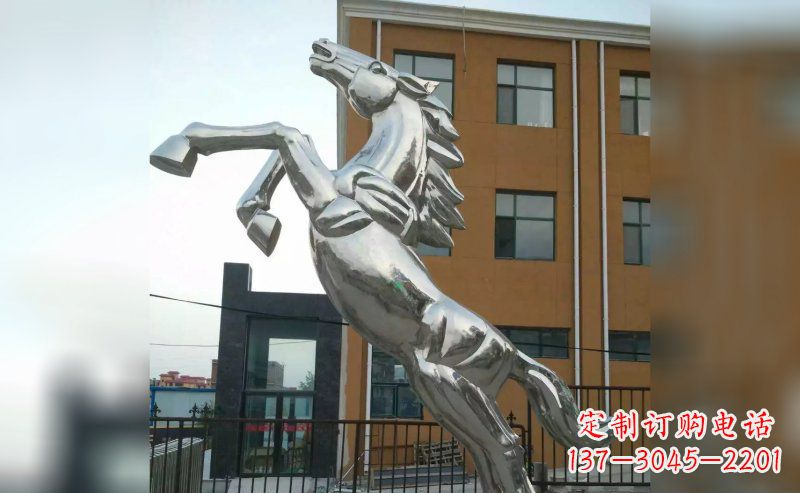 聊城奔马不锈钢雕塑