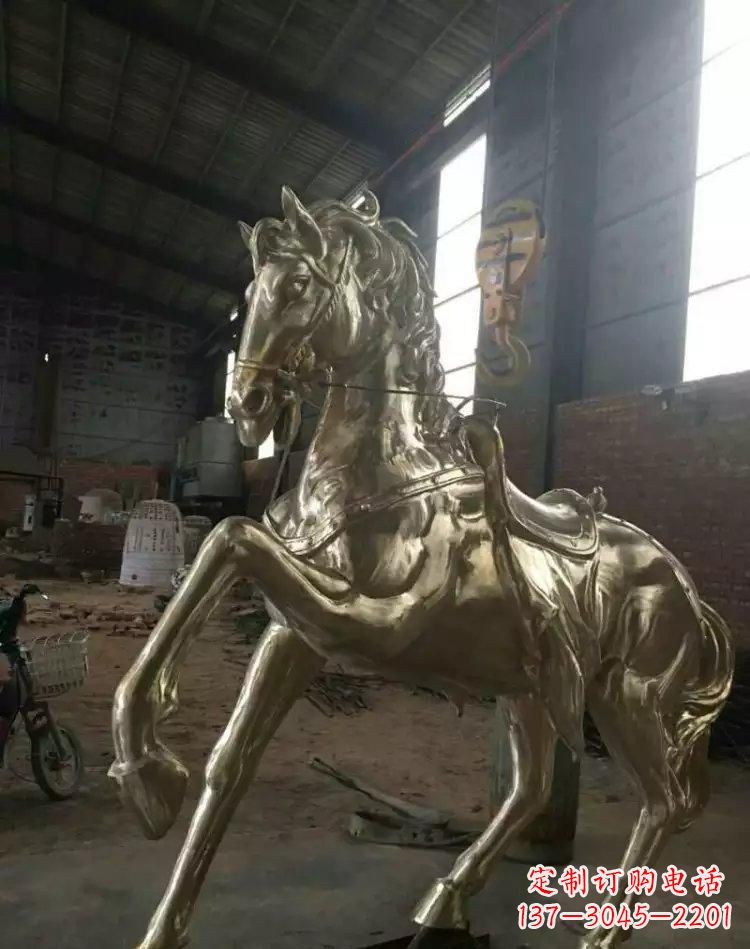 聊城“马”系列精美铜饰