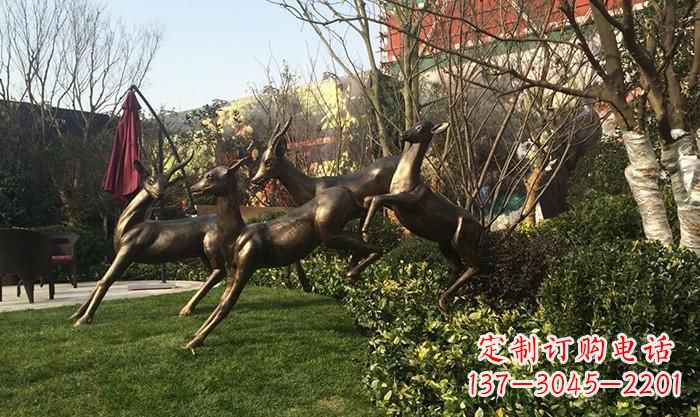 聊城“跃动的小鹿雕塑”