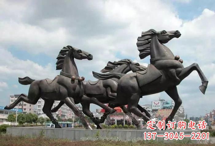 聊城奔跑马雕塑
