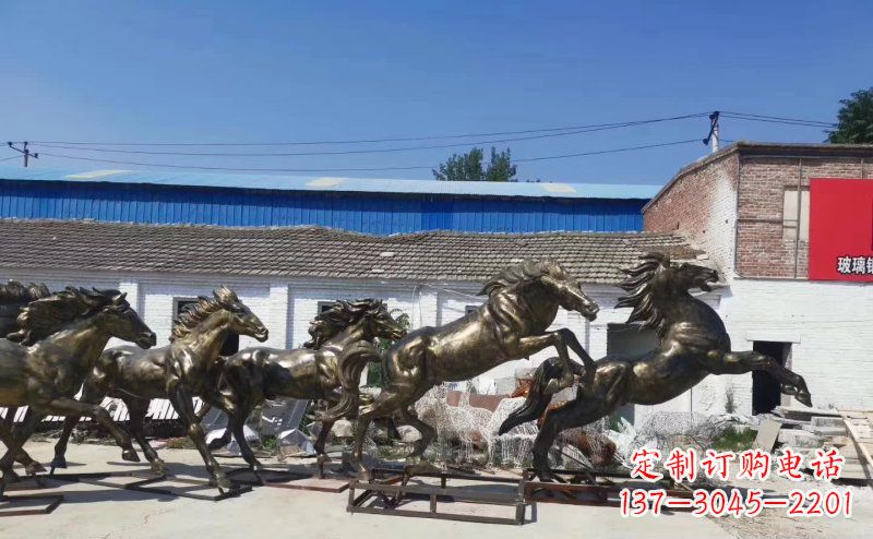聊城“马儿风采”精美铜雕