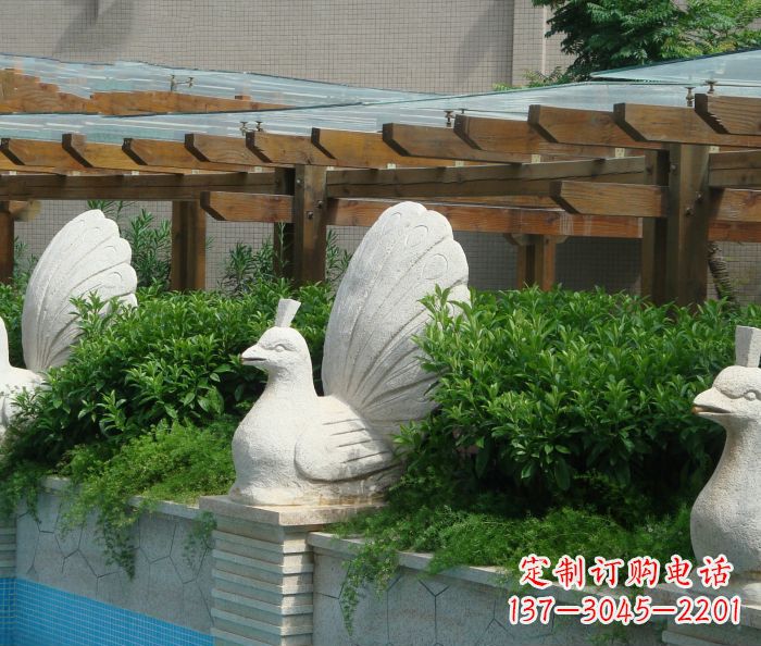 聊城璀璨孔雀喷泉石雕