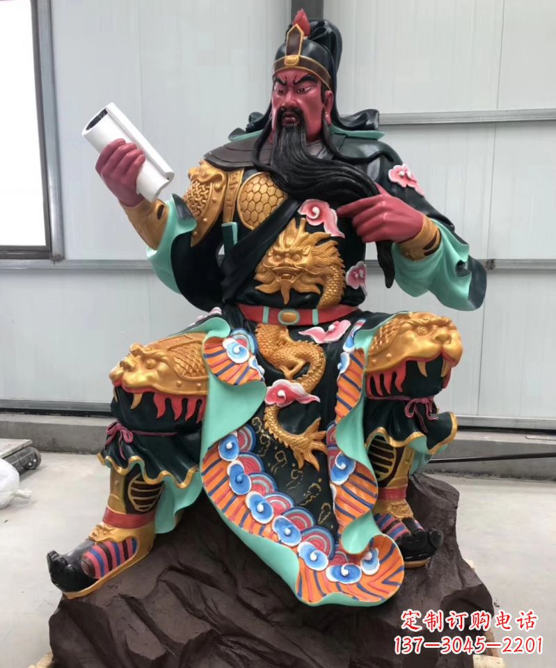 聊城玻璃钢彩绘关公雕像艺术之美