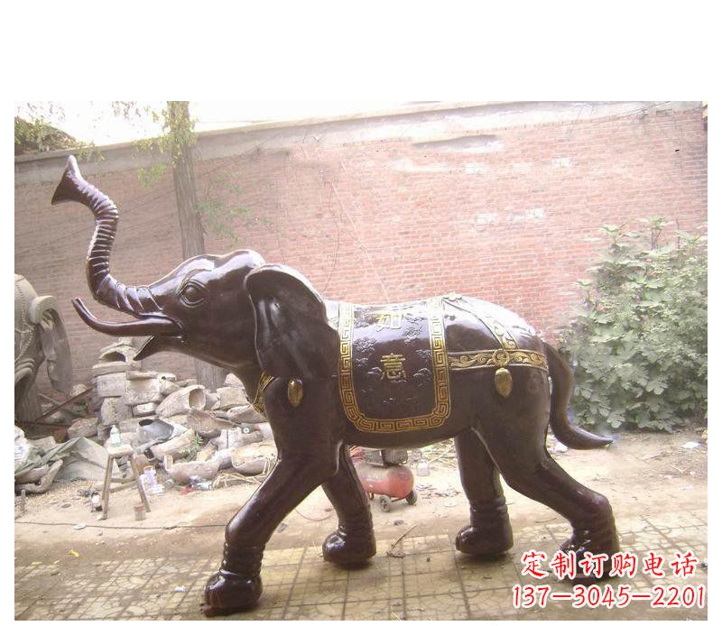 聊城玻璃钢大象雕塑
