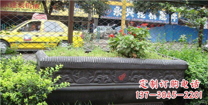 聊城玻璃钢仿铜花盆雕塑精美工艺结合现代科技