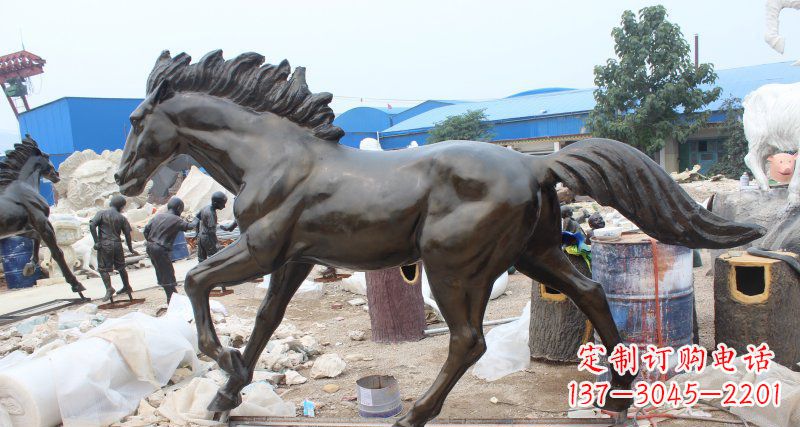 聊城玻璃钢仿铜马广场动物雕塑精美雕塑装点繁华城市