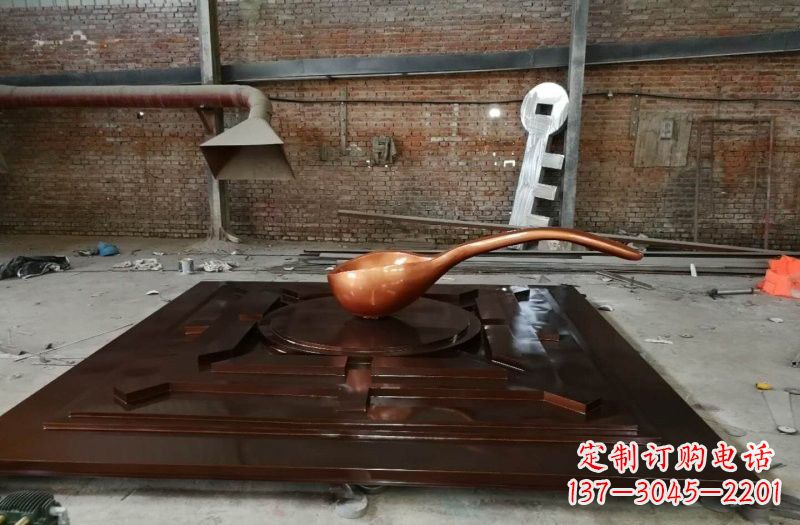 聊城玻璃钢仿铜司南雕塑精美装点城市的灵魂