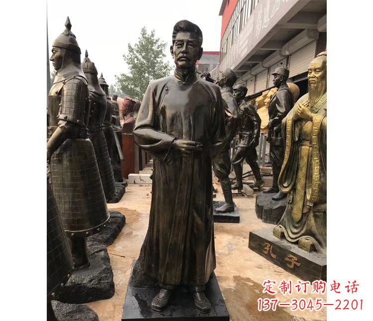 聊城玻璃钢仿铜鲁迅雕塑——传承中国近代文化精神