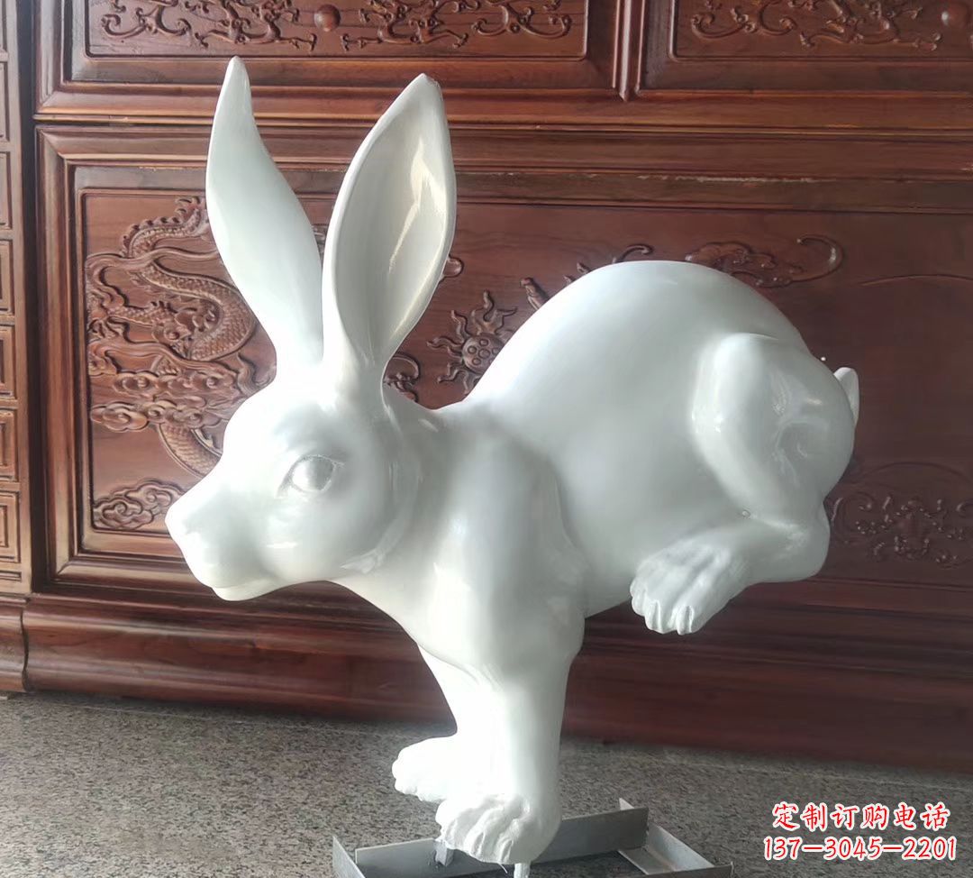 聊城玻璃钢制作的生肖雕塑