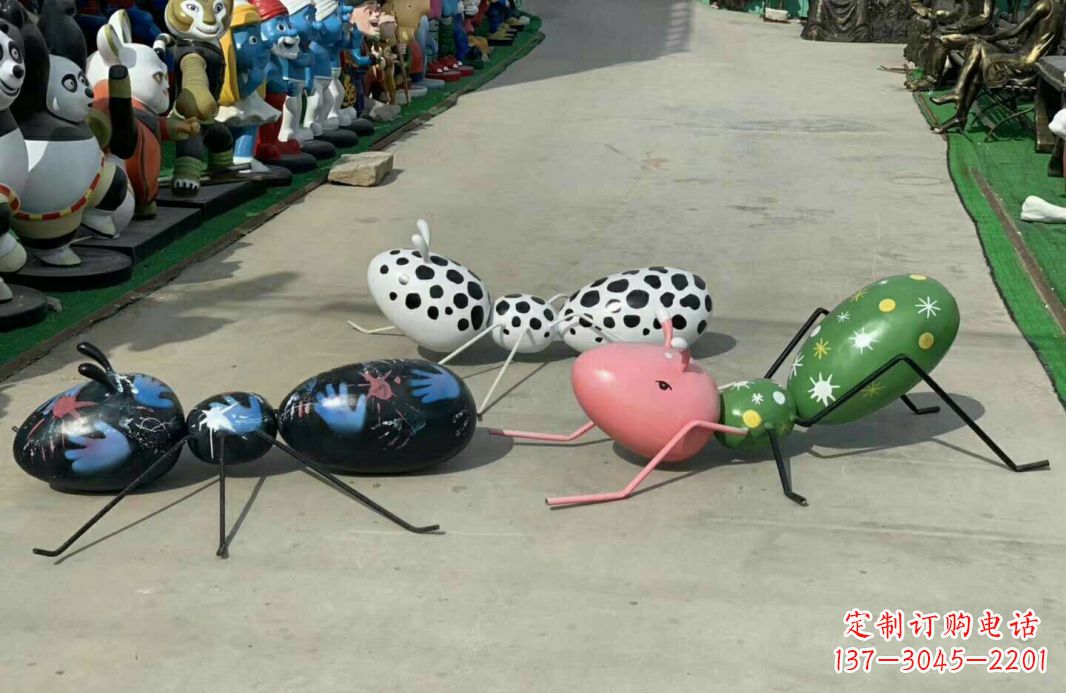 聊城玻璃钢公园蚂蚁动物雕塑