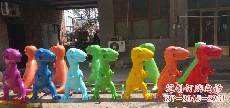 聊城玻璃钢制作的恐龙雕塑精美而又耐久