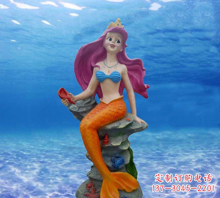 聊城玻璃钢雕刻的美人鱼