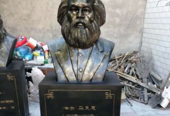 聊城玻璃钢铸就的马克思雕塑