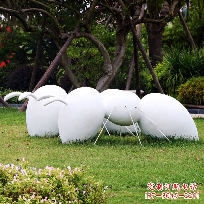 聊城玻璃钢蚂蚁雕塑——一种充满力量的艺术