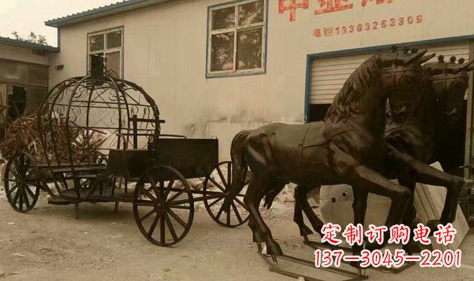 聊城玻璃钢欧式马车雕塑精美艺术品