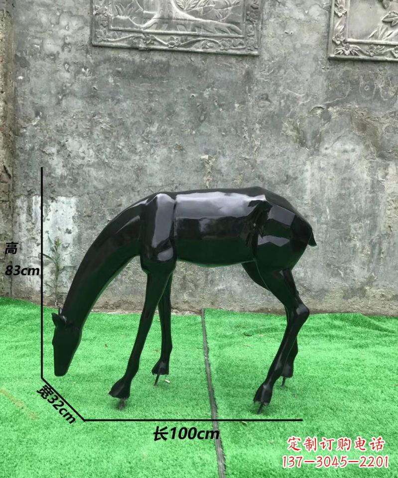 聊城玻璃钢制作的鹿雕塑