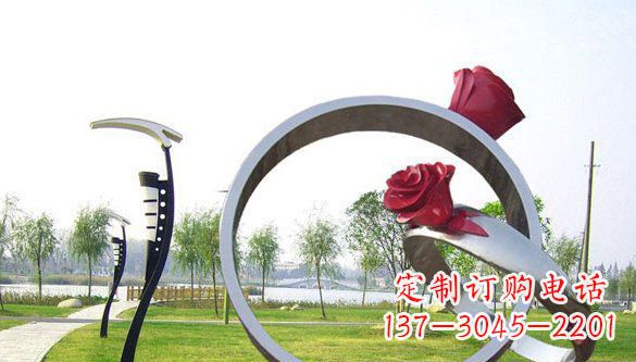 聊城不锈钢爱情戒指浪漫雕塑艺术