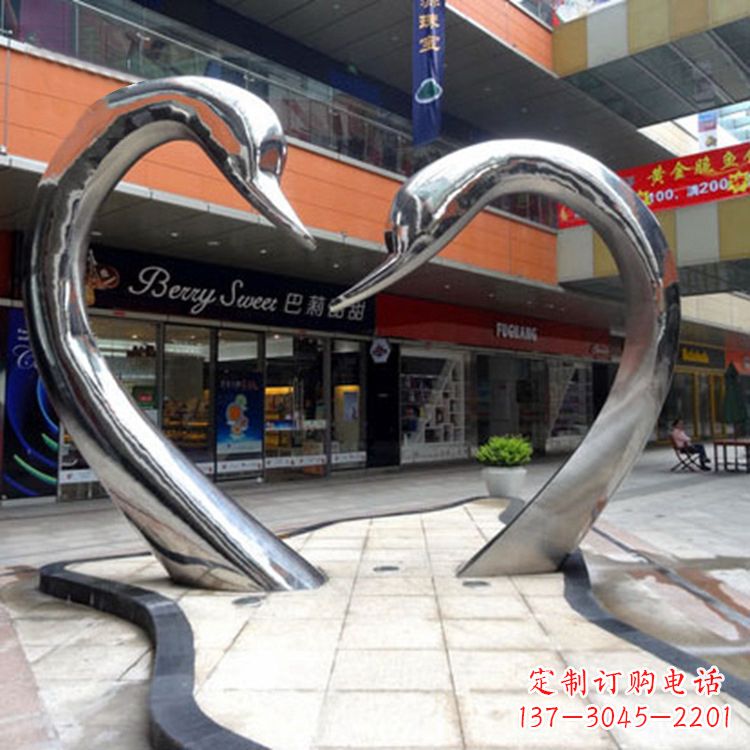 聊城不锈钢爱心天鹅情侣雕塑——抽象动物景观的精美礼赞