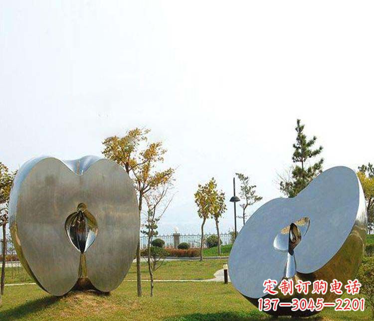 聊城不锈钢雕刻的苹果