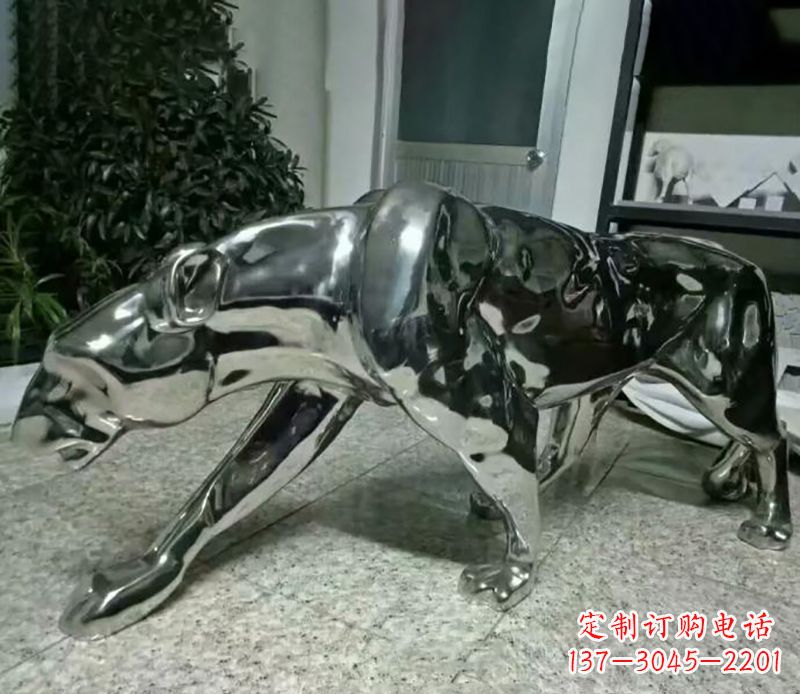 聊城精美绝伦的不锈钢豹子雕塑