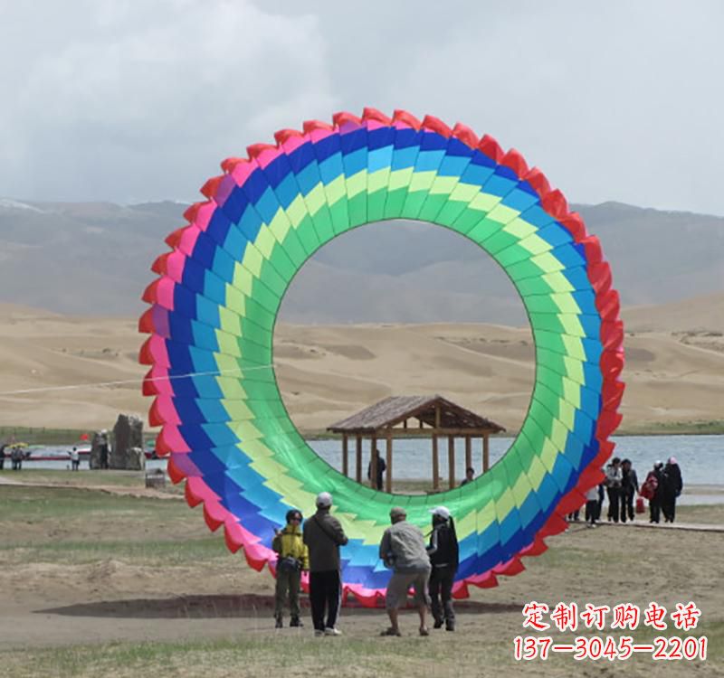 聊城不锈钢彩色圆环雕塑——精致的艺术瑰宝