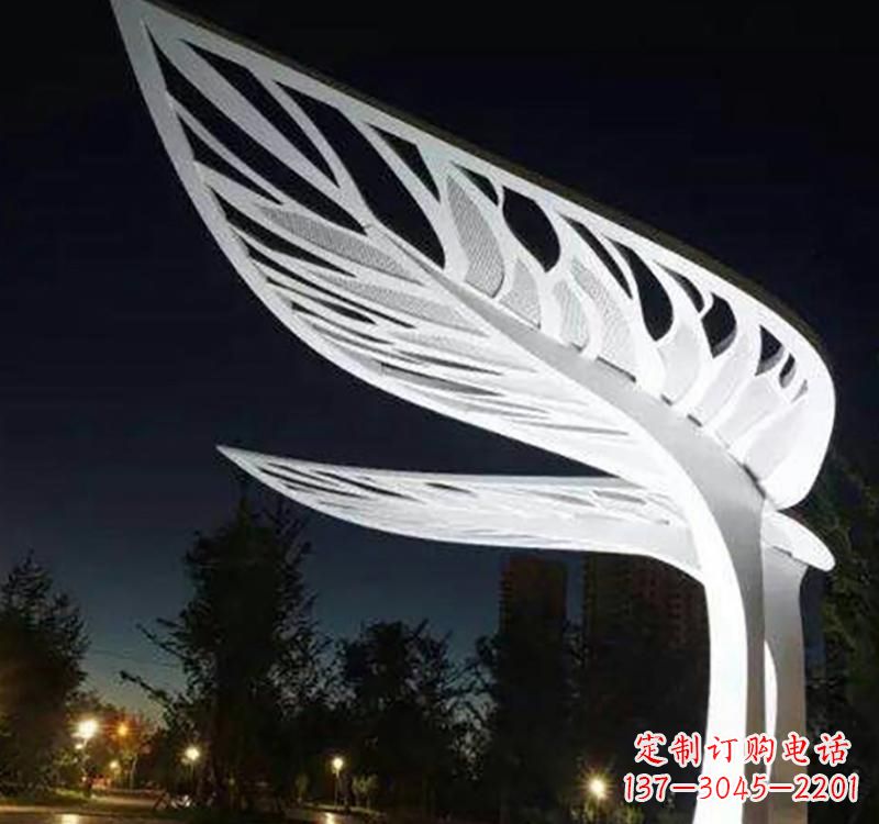 聊城不锈钢树叶雕塑点缀城市景观