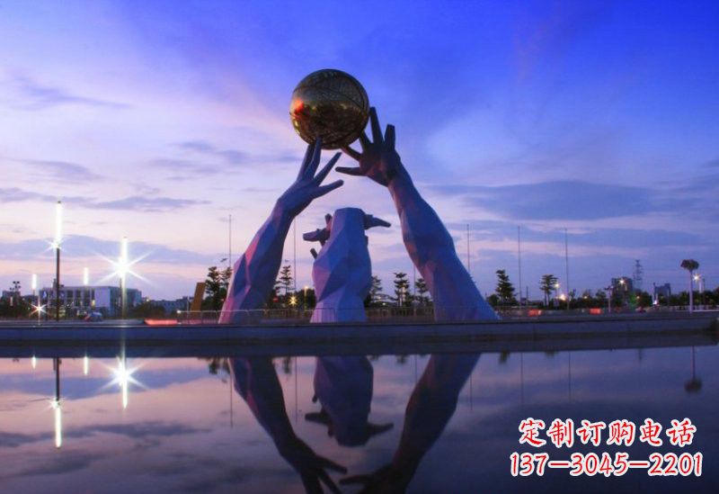 聊城不锈钢城市的地球雕塑