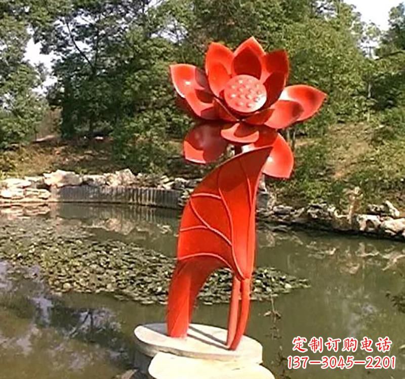 聊城不锈钢荷花雕塑激发城市艺术灵感