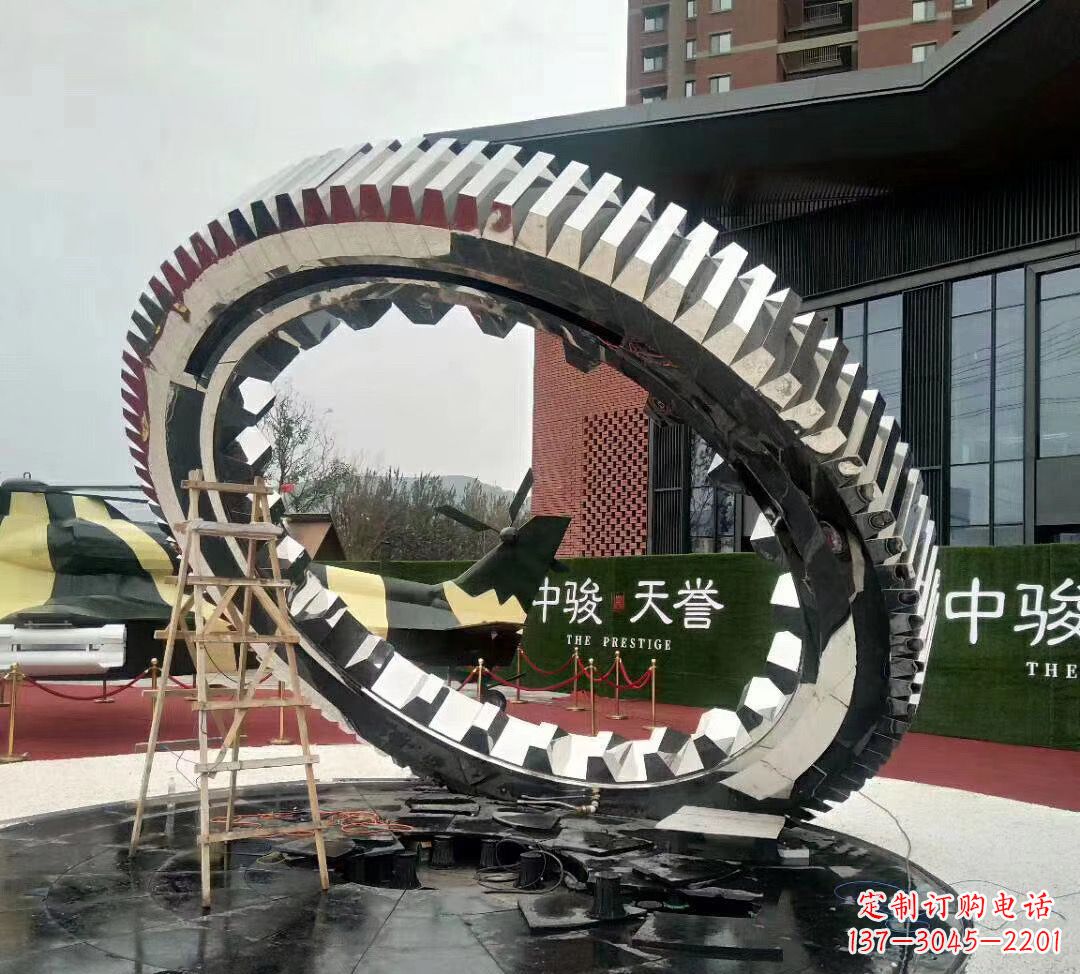 聊城不锈钢齿轮雕塑以科技艺术的形式演绎动力