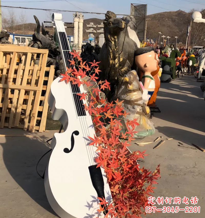 聊城不锈钢大提琴雕塑—精致的艺术精品