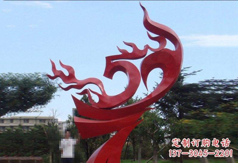 聊城不锈钢凤凰涅槃雕塑——象征着新生