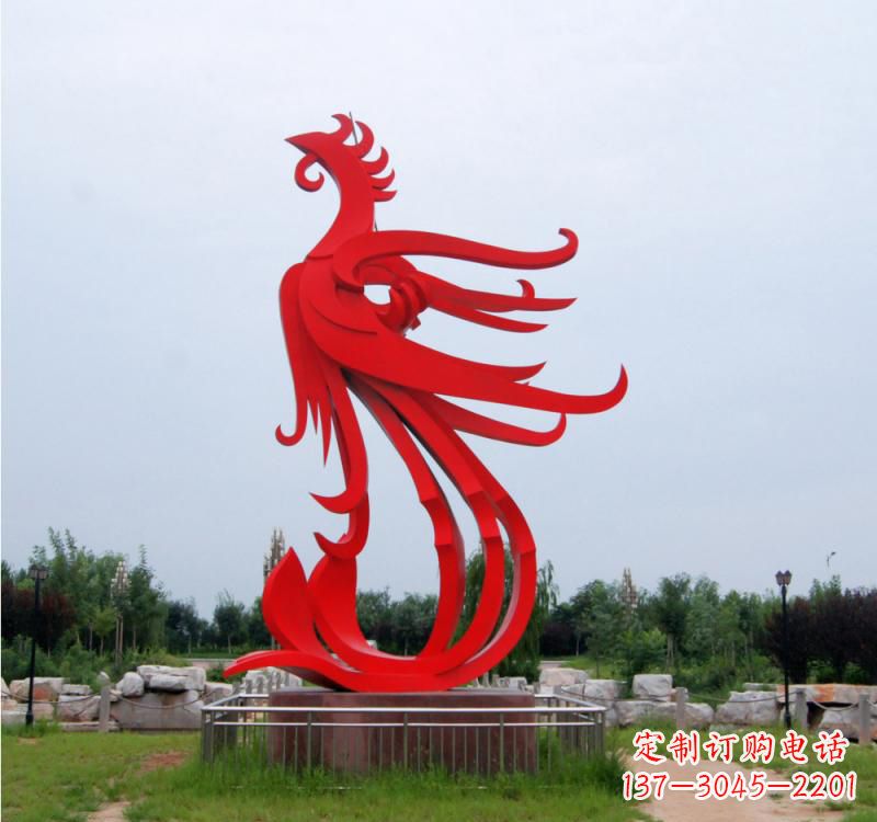 聊城不锈钢凤凰雕塑绚丽多彩的艺术之美