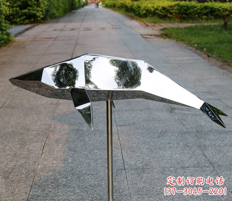 聊城不锈钢海豚雕塑令人惊叹的精致艺术品