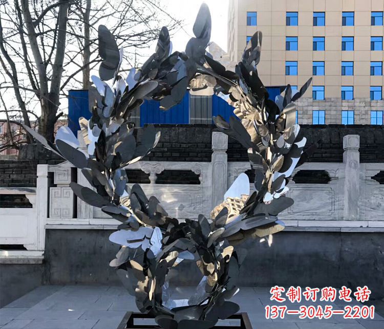 聊城不锈钢蝴蝶花环景观雕塑