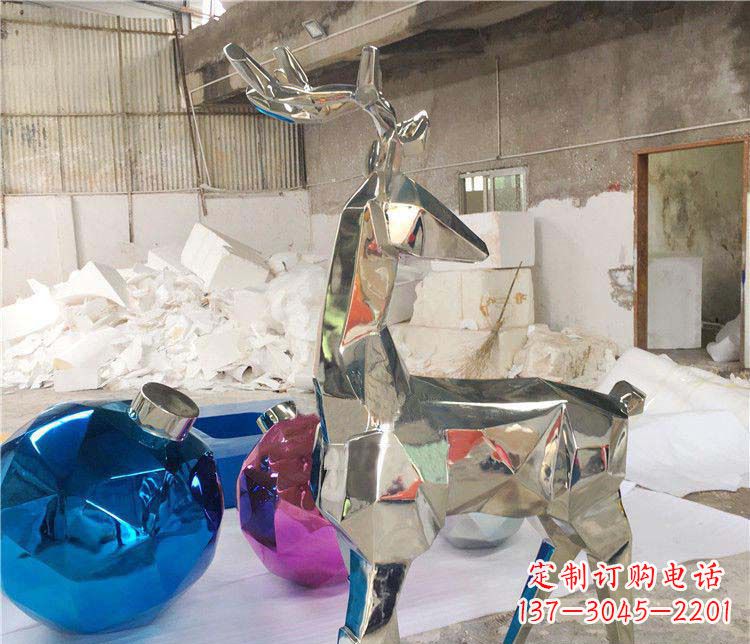 聊城不锈钢梅花鹿雕塑