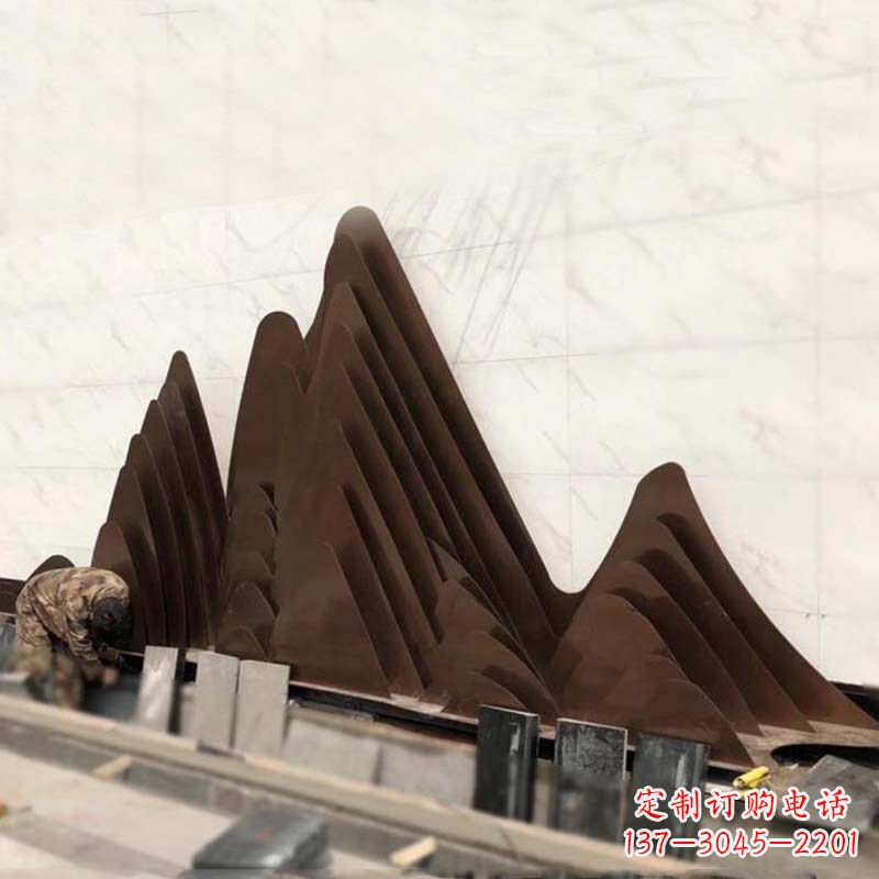 聊城精美不锈钢假山雕塑