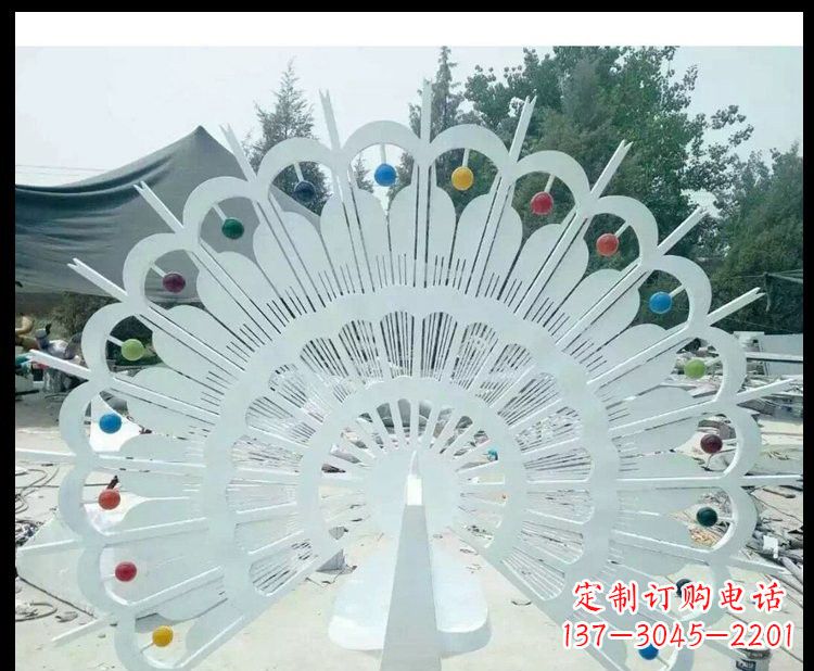 聊城精美不锈钢孔雀雕塑