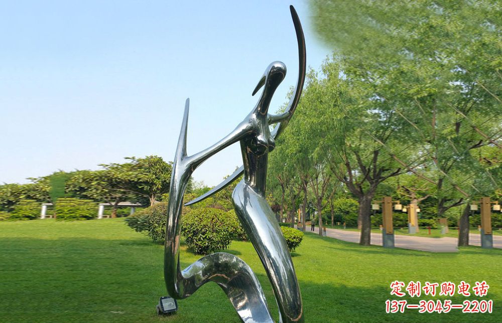 聊城不锈钢美女雕塑给公园注入活力