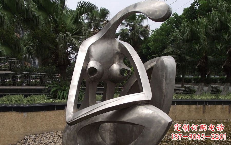 聊城青春靓丽不锈钢美女人物雕塑