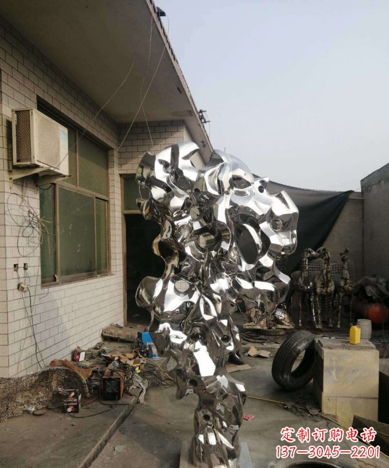 聊城太湖石雕塑不锈钢的艺术精品