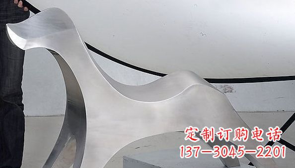 聊城不锈钢动物雕塑——精美的艺术品