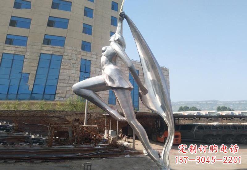 聊城不锈钢女孩雕塑