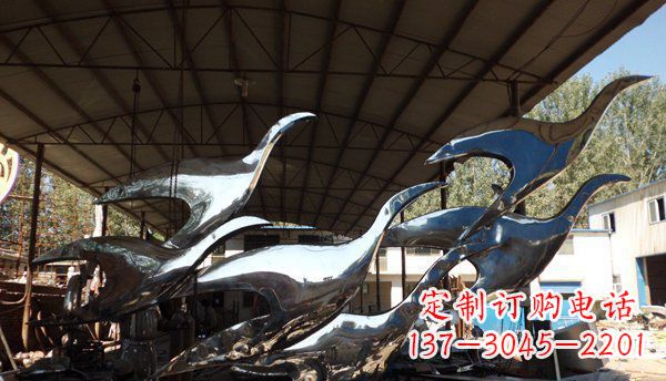 聊城不锈钢大雁雕塑给环境带来生机