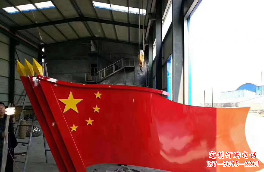 聊城不锈钢党旗雕塑象征着中国共产党的伟大