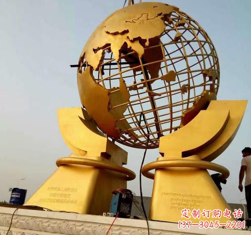 聊城不锈钢地球仪镂空雕塑以艺术展示地球的美