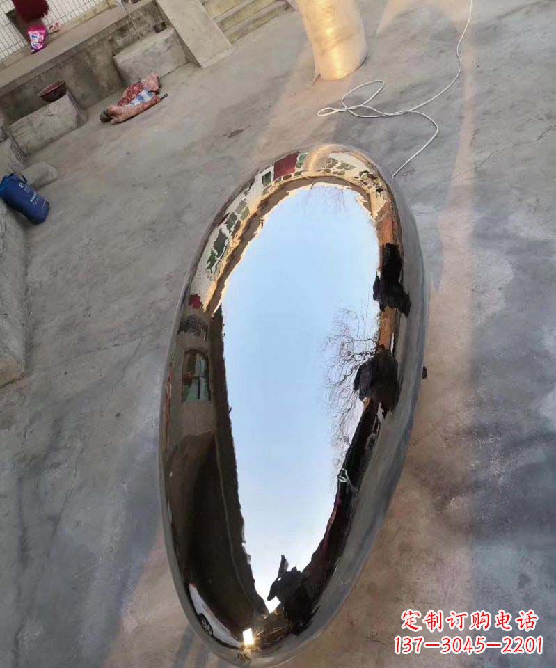 聊城不锈钢水滴雕塑一种美观耐用的艺术品