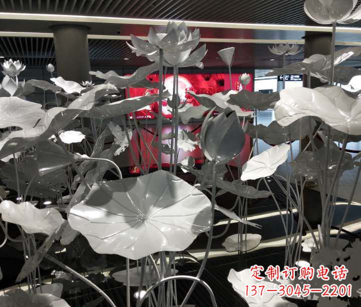 聊城不锈钢锻造荷花雕塑艺术之美